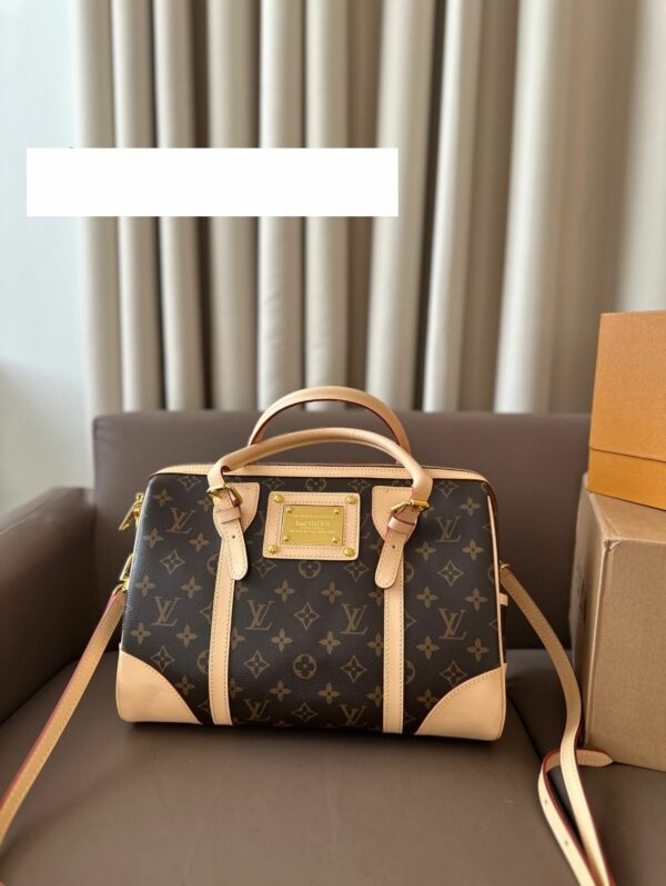New Collection Fashion LV Handbag L2142