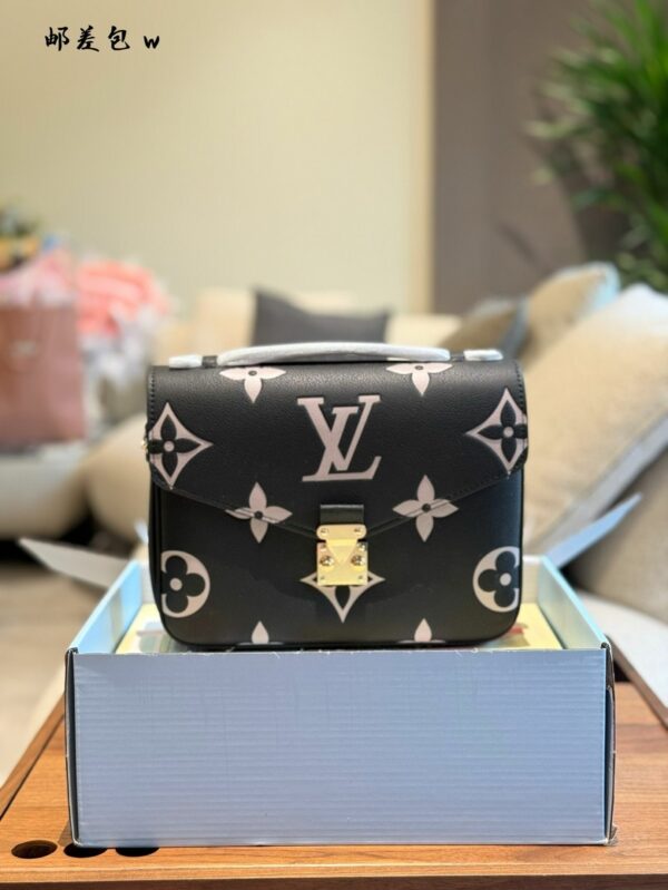 New Collection Fashion LV Handbag L2143