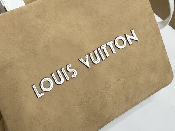 Luxury LV Handbag M24457-M13940