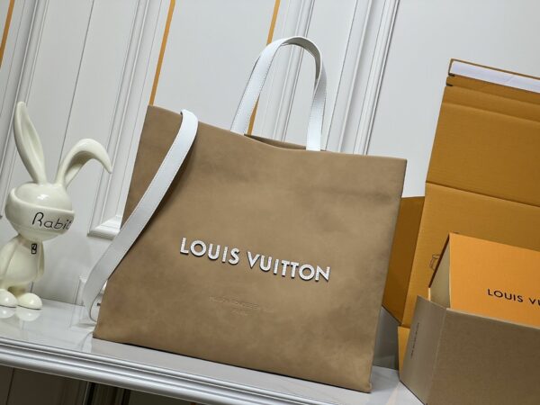 Luxury LV Handbag M24457-M13940