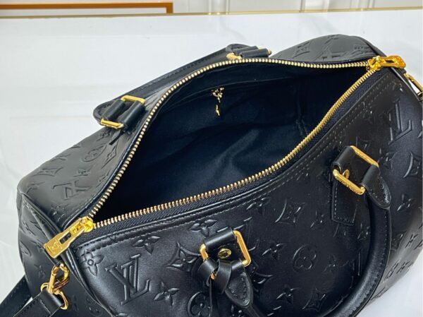 Luxury LV Handbag M25670-M40391