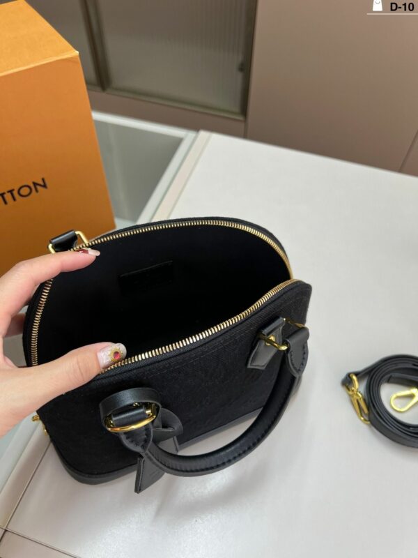 New Collection Fashion LV Handbag L2151