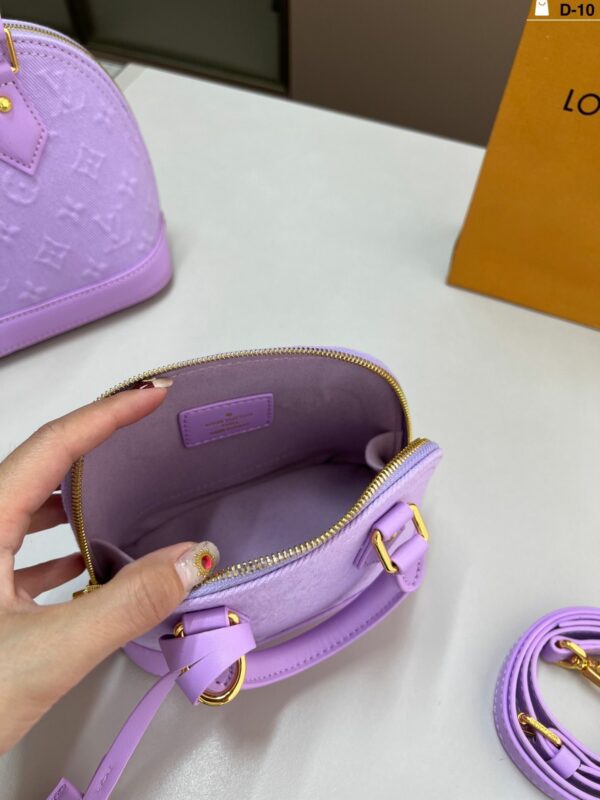 New Collection Fashion LV Handbag L2151