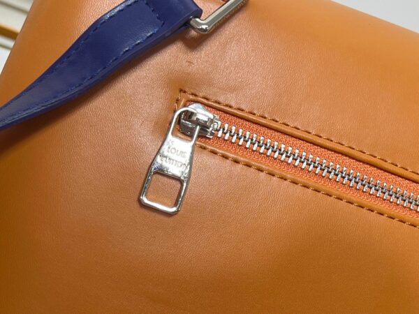 Luxury LV Handbag M46018.1
