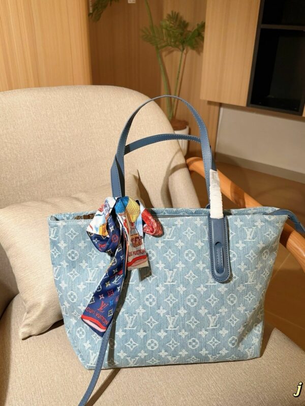 New Collection Fashion LV Handbag L2154