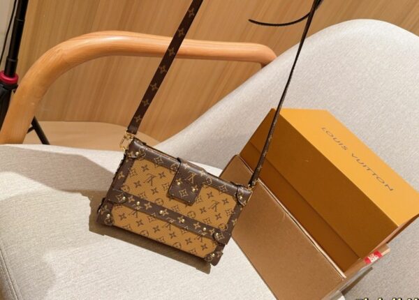 New Collection Fashion LV Handbag L2155