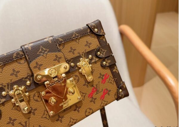 New Collection Fashion LV Handbag L2155