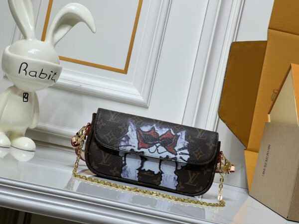 Luxury LV Handbag M15148-M81911