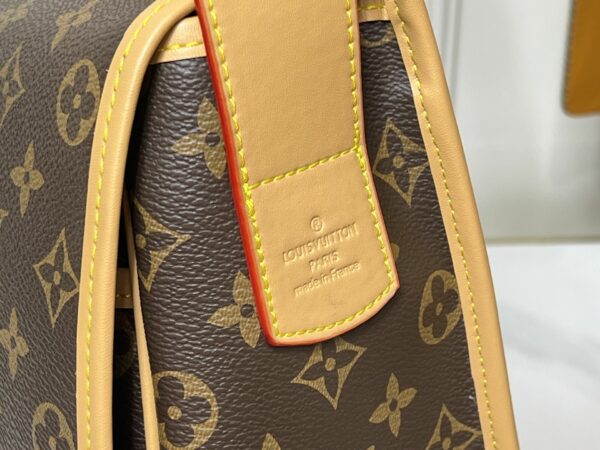 Luxury LV Handbag M14723
