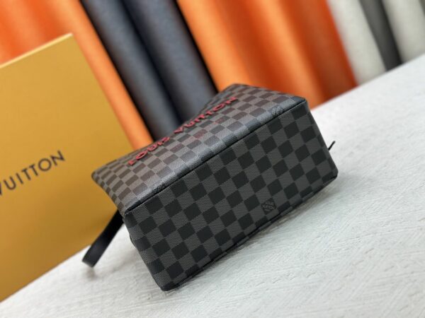 Luxury LV Handbag M24457-M13940.1