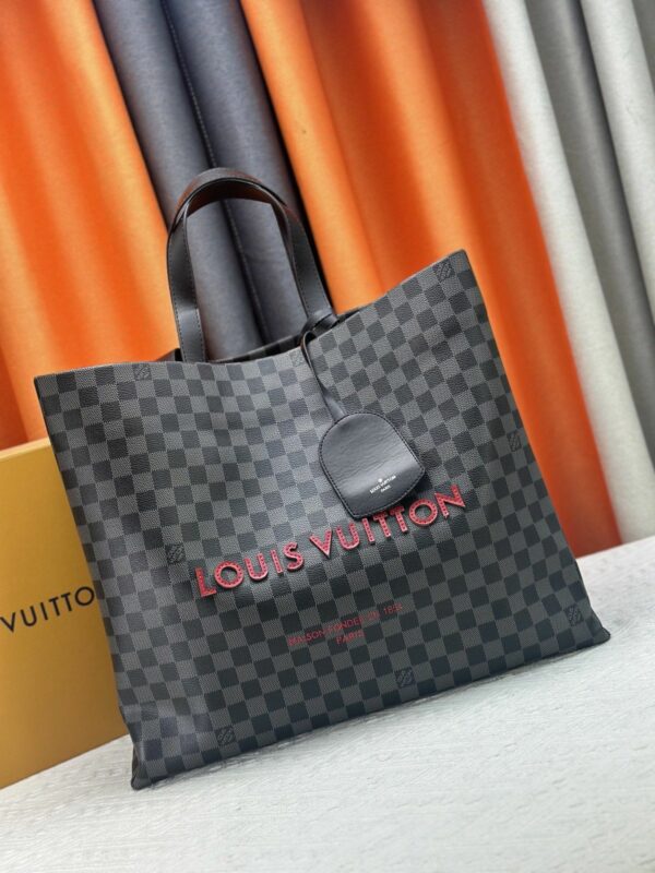 Luxury LV Handbag M24457-M13940.1