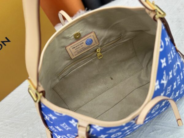 Luxury LV Handbag M24861-M25143