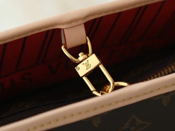 Luxury LV Handbag M15208-M25774