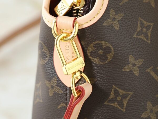 Luxury LV Handbag M15208-M25774