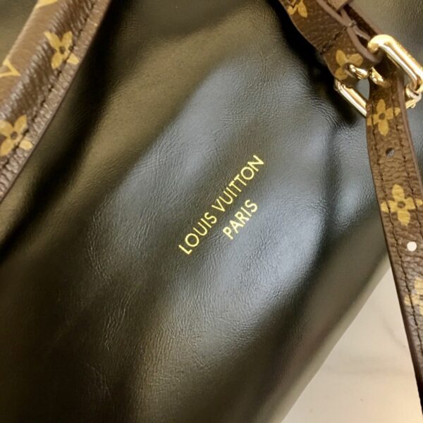 Luxury LV Handbag M26359-M26397