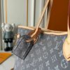 Chic Charm LV Handbag M40995-M13192 Chic Charm LV Handbag M40995-M13192