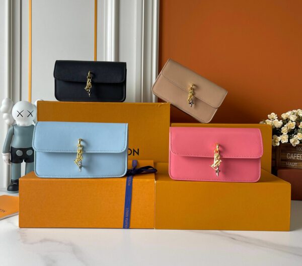 Luxury LV Handbag M14564