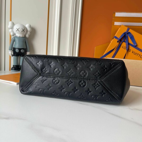 Luxury LV Handbag M14324
