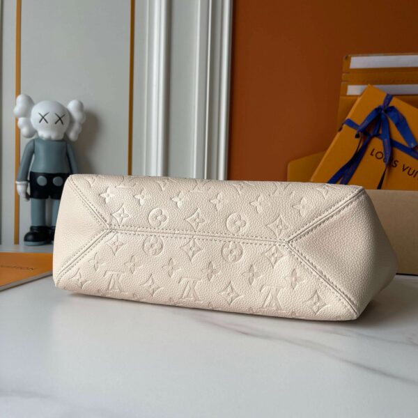 Luxury LV Handbag M14324