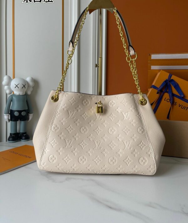 Luxury LV Handbag M14324