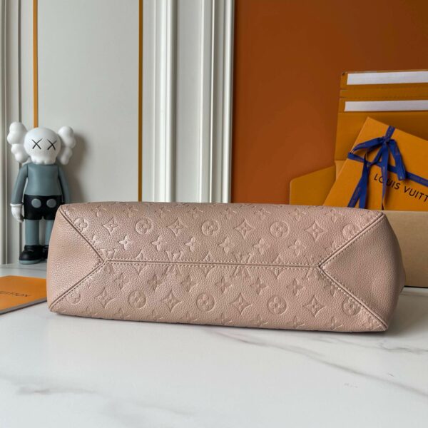 Luxury LV Handbag M14324.1