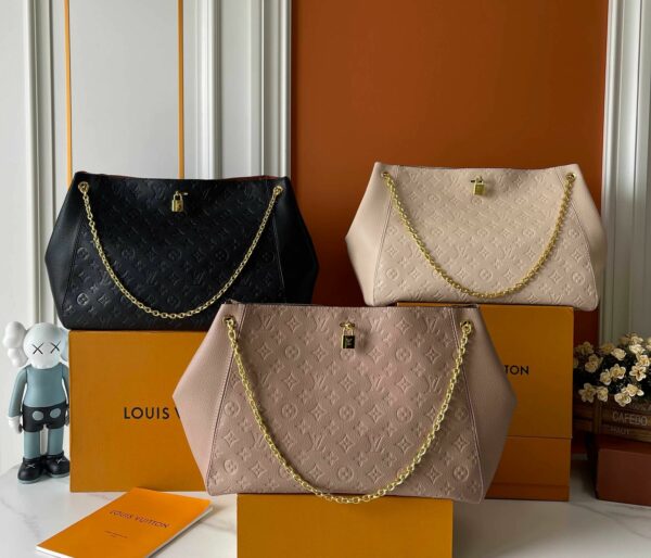 Luxury LV Handbag M14324.1