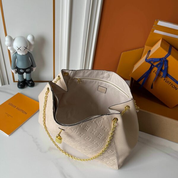 Luxury LV Handbag M14324.1