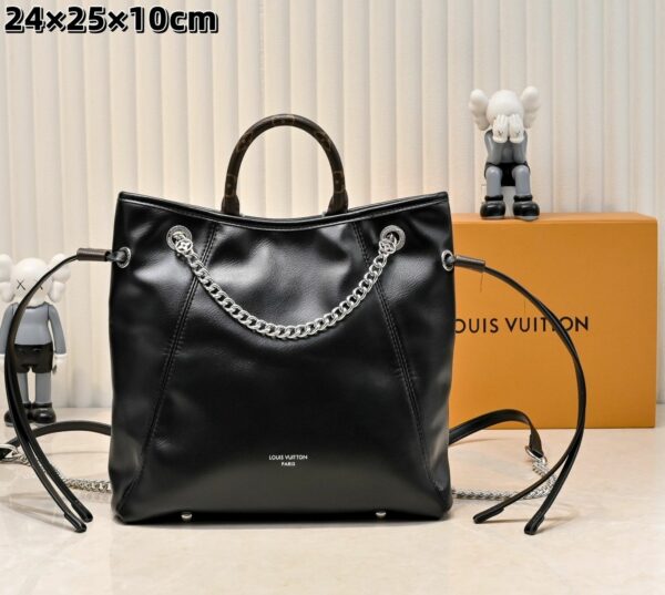 Luxury LV Handbag M25522