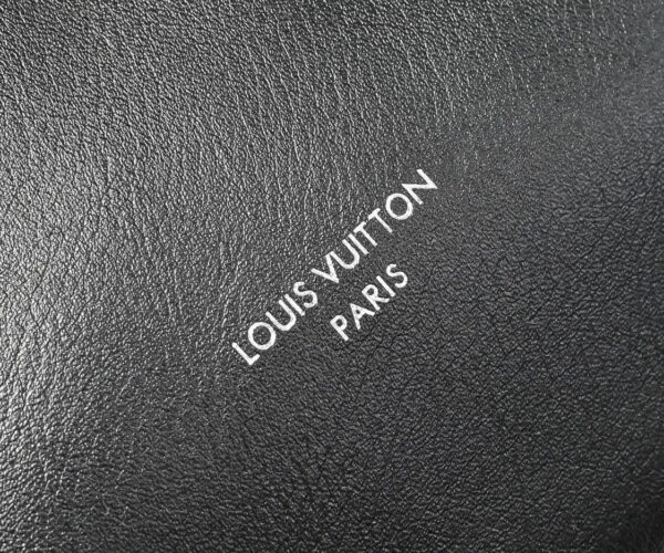 Luxury LV Handbag M25522