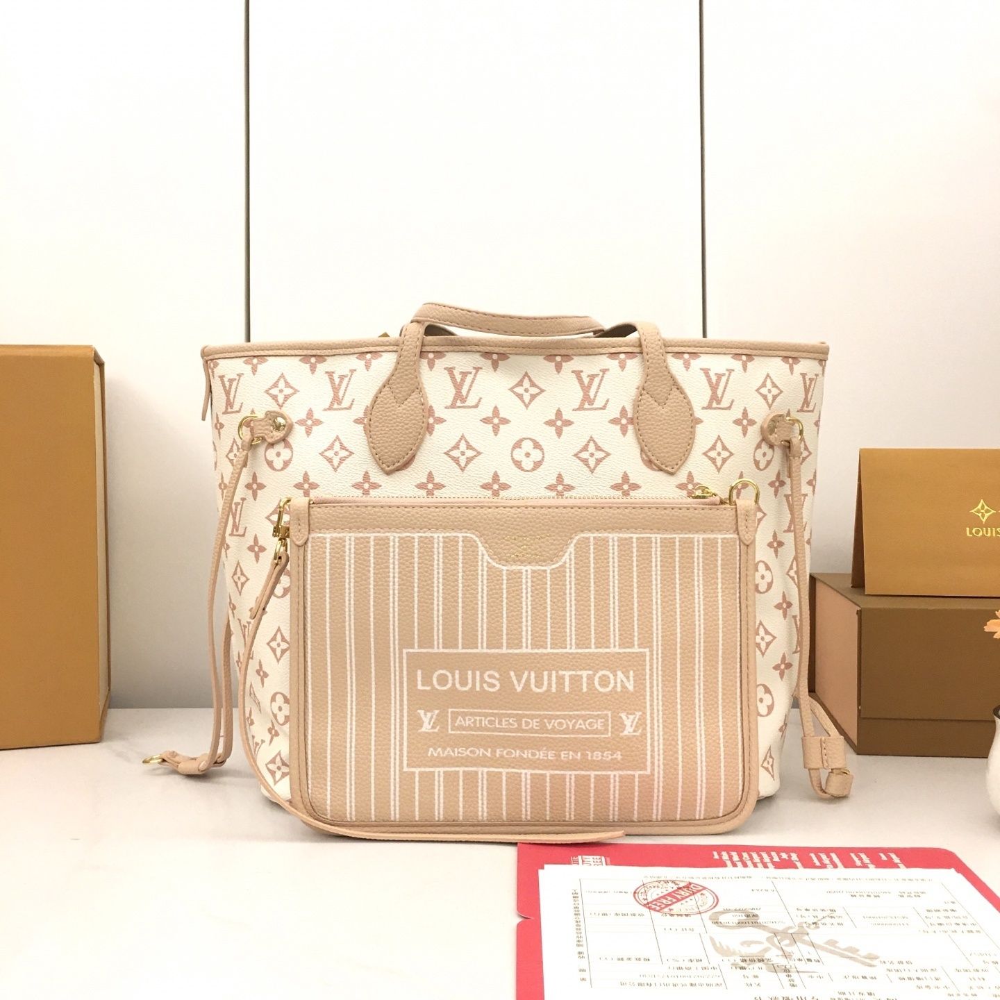 Luxury LV Handbag M25665-M12061 Luxury LV Handbag M25665-M12061