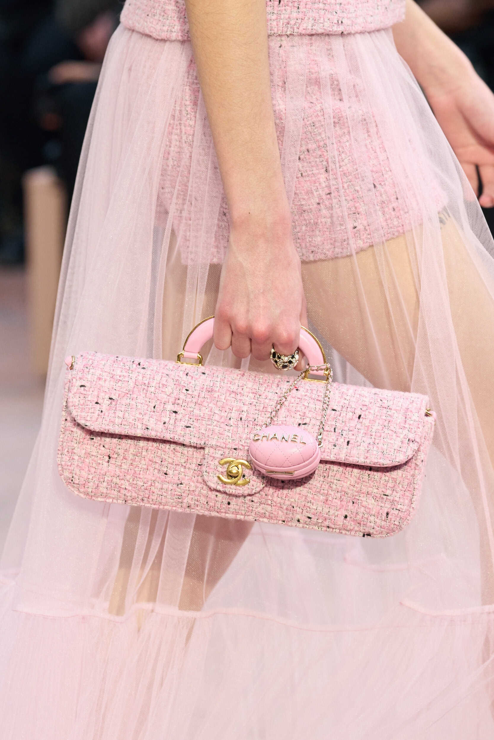 chanel tweed