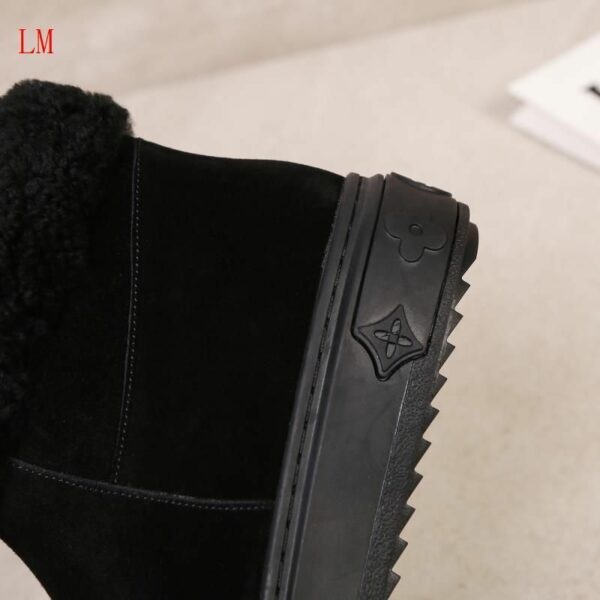 New Collection Fashion Women LV Shoes 1002