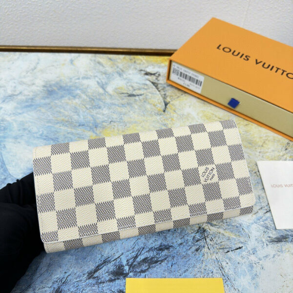 Luxury LV Wallet M58101