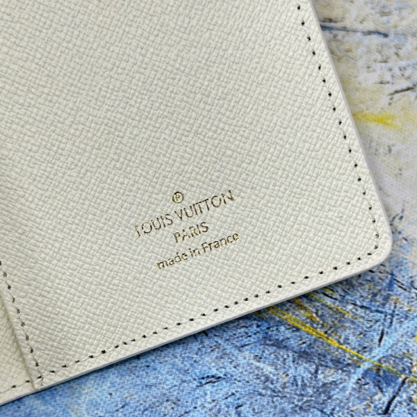 Luxury LV Wallet M58101