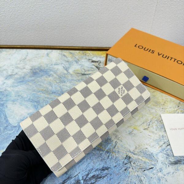 Luxury LV Wallet M58101