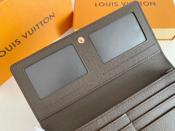Luxury LV Wallet M58101