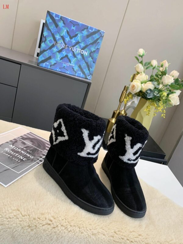 New Collection Fashion Women LV Shoes 1011