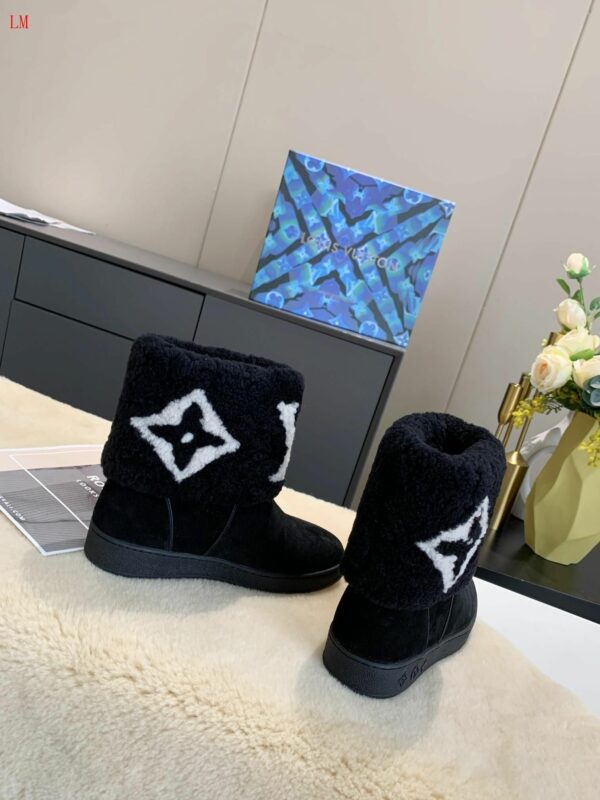 New Collection Fashion Women LV Shoes 1011