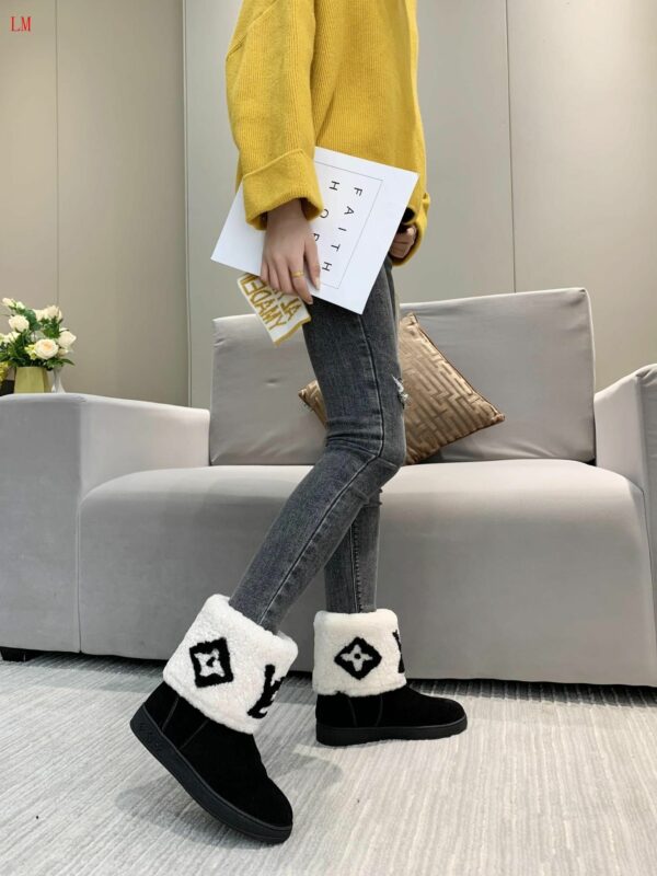 New Collection Fashion Women LV Shoes 1012