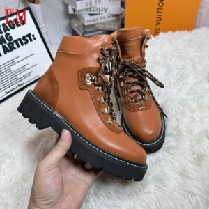 New Collection Fashion Women LV Shoes 1014