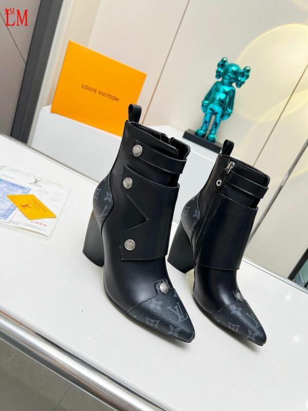 New Collection Fashion Women LV Shoes 1016