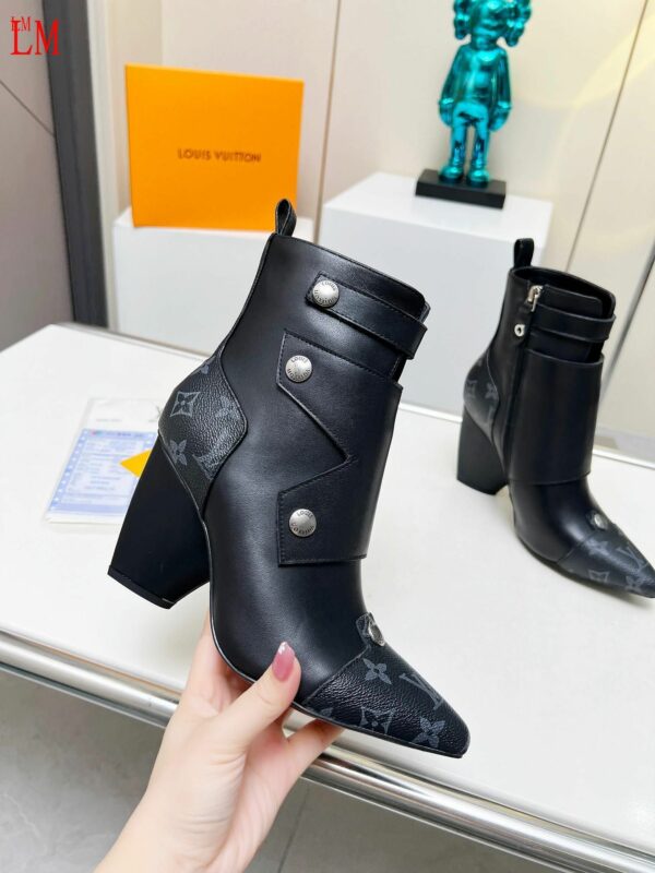 New Collection Fashion Women LV Shoes 1016