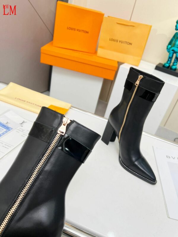 New Collection Fashion Women LV Shoes 1021