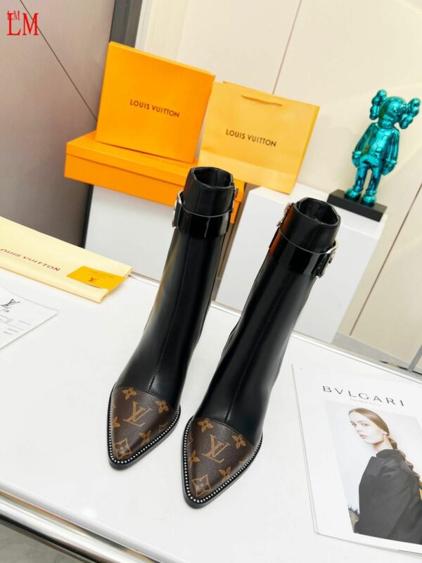 New Collection Fashion Women LV Shoes 1022
