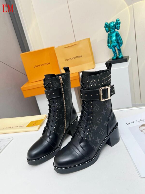 New Collection Fashion Women LV Shoes 1025