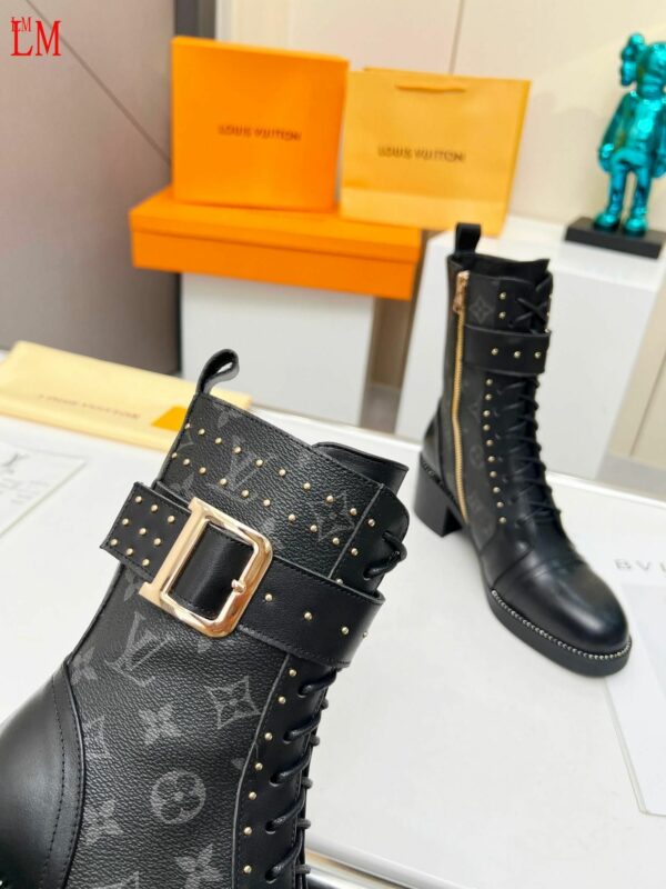 New Collection Fashion Women LV Shoes 1025