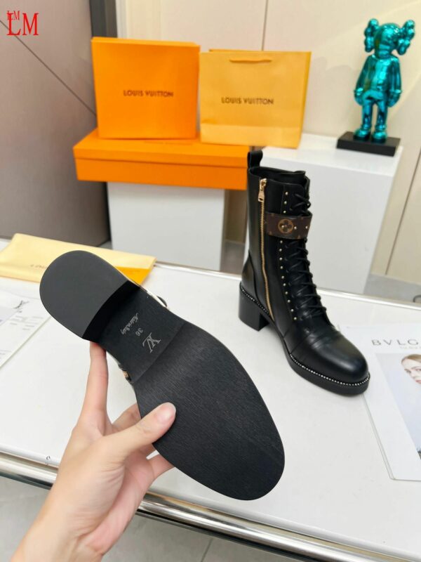 New Collection Fashion Women LV Shoes 1025