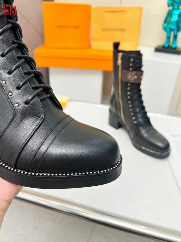 New Collection Fashion Women LV Shoes 1025