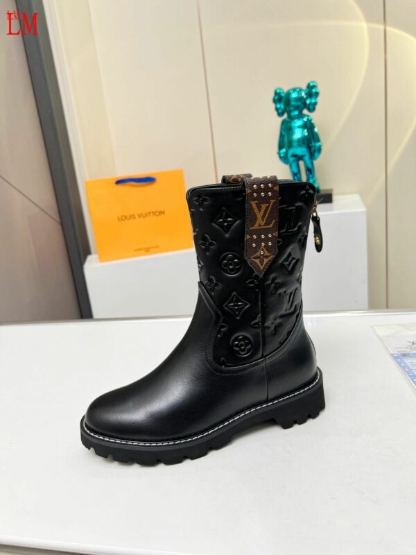 New Collection Fashion Women LV Shoes 1026