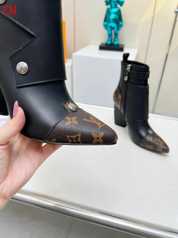 New Collection Fashion Women LV Shoes 1028